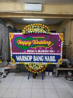 Papan Bunga di Soetta Airport